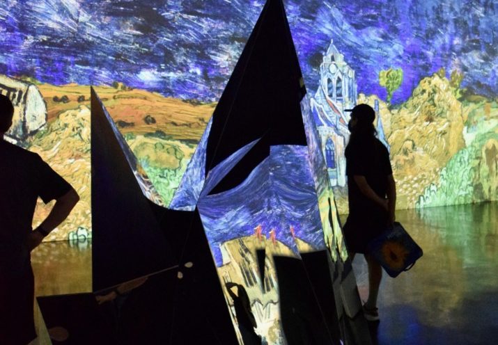 Art Fans Immerse Themselves in Van Gogh With Covid-Safe Enhancements